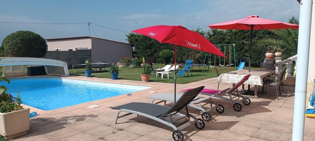 Charmante Maison Avec Piscine Anneyron Exteriér fotografie